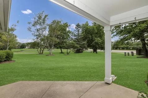 501 Banyan Tree Lane Buffalo Grove IL 60089