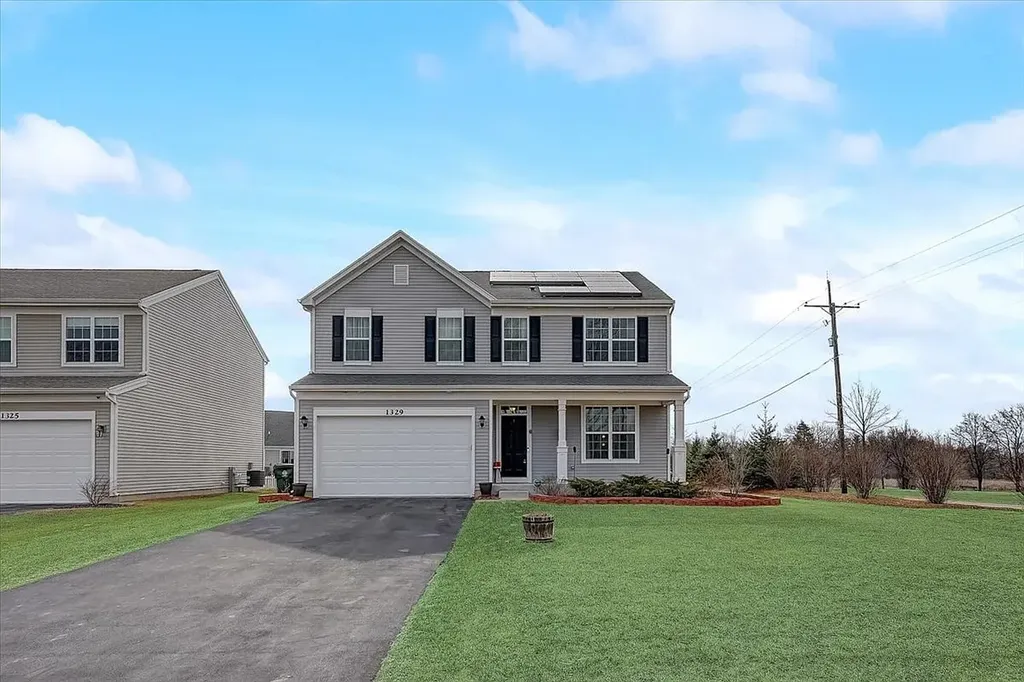1329 Mcintosh Drive Mundelein IL 60060