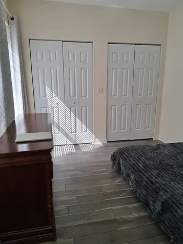 5978 North Lincoln Avenue Chicago IL 60659