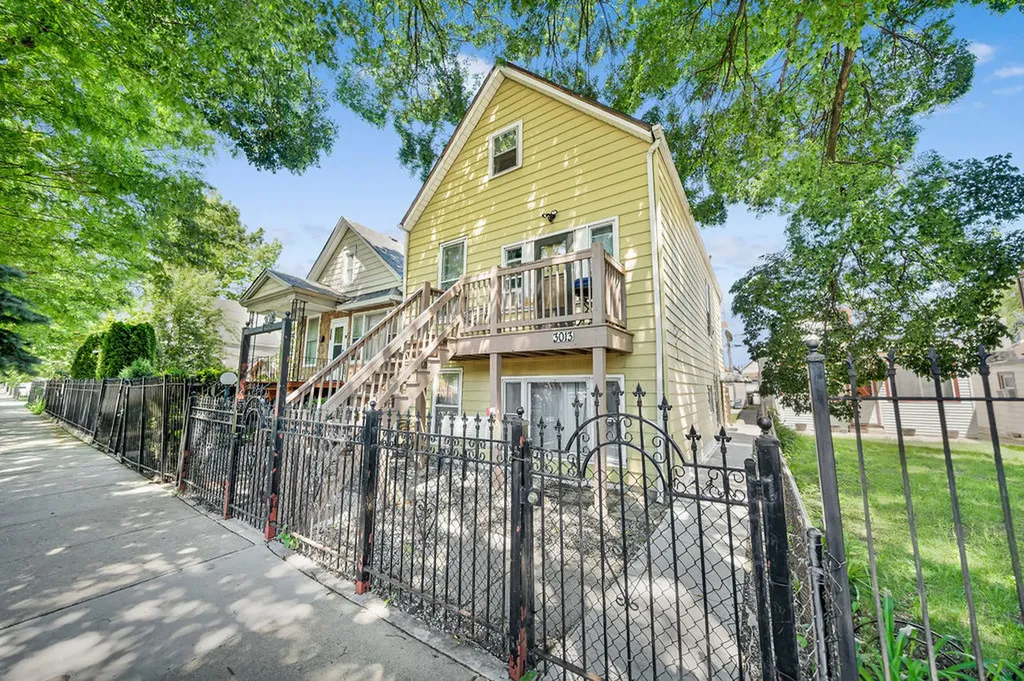 3013 South Kolin Avenue Chicago IL 60623