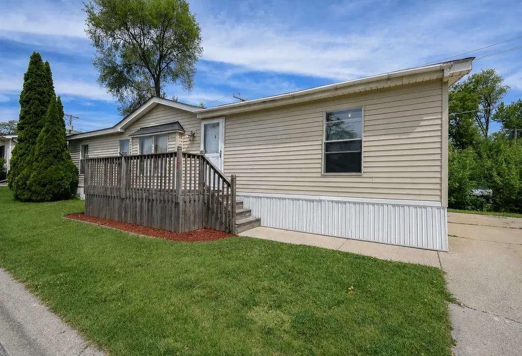 38703 North Sheridan Road Beach Park IL 60099