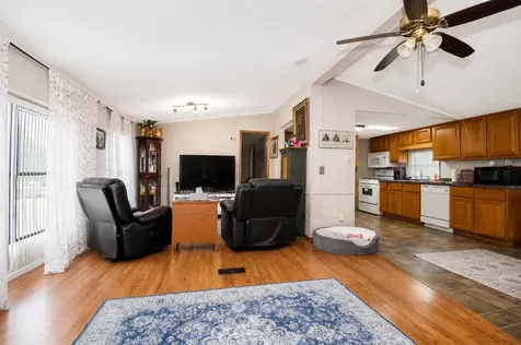 38703 North Sheridan Road Beach Park IL 60099