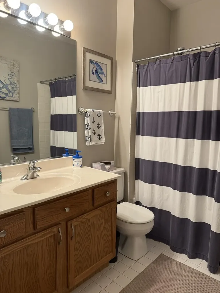 1153 South Cambria Lane Lombard IL 60148