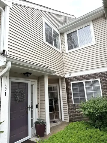 1153 South Cambria Lane Lombard IL 60148