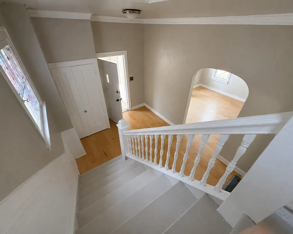 2481 East 74th Street Chicago IL 60649