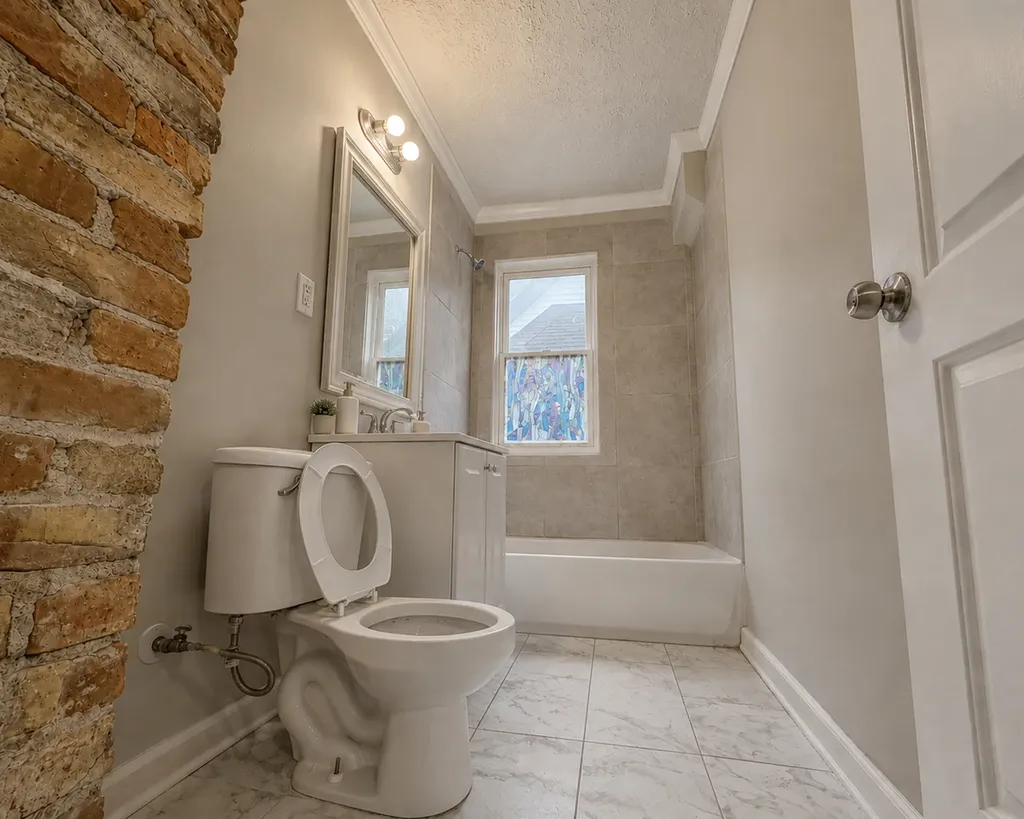 2481 East 74th Street Chicago IL 60649