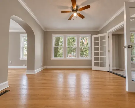 2481 East 74th Street Chicago IL 60649