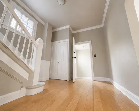 2481 East 74th Street Chicago IL 60649