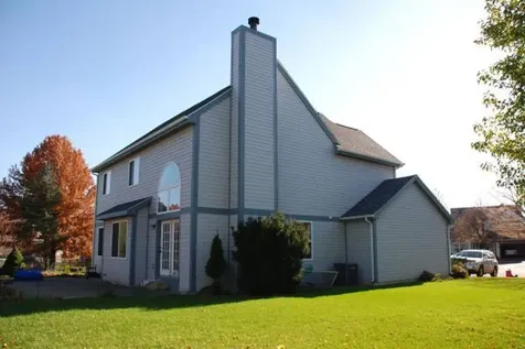 1456 Lancaster Court Grayslake IL 60030