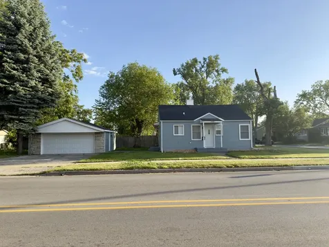 17092 Jodave Avenue Hazel Crest IL 60429