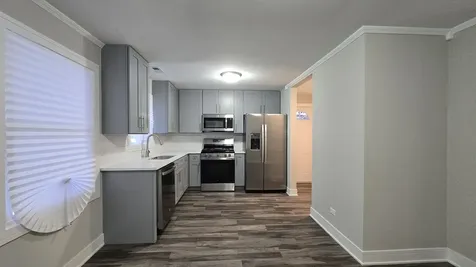 17092 Jodave Avenue Hazel Crest IL 60429