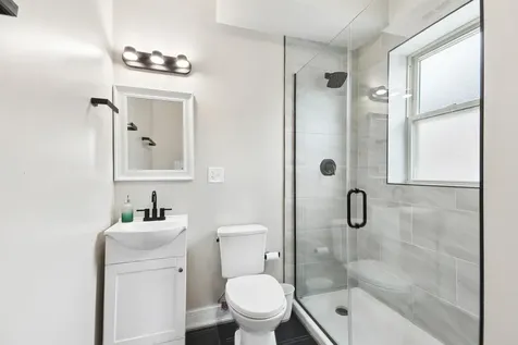 6835 South Clyde Avenue Chicago IL 60649