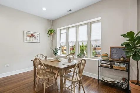 6835 South Clyde Avenue Chicago IL 60649