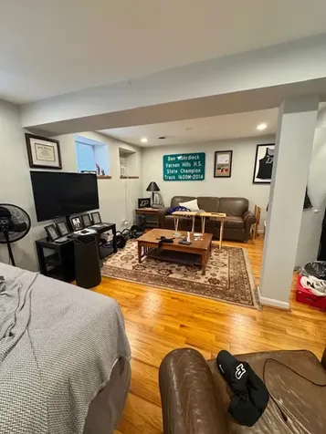 1947 North Cleveland Avenue Chicago IL 60614