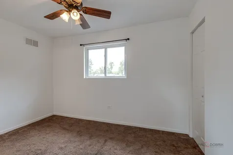 400 Clifton Drive Round Lake Park IL 60073