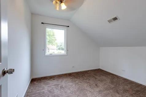 400 Clifton Drive Round Lake Park IL 60073