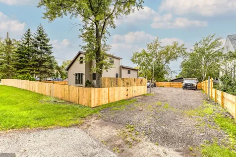 400 Clifton Drive Round Lake Park IL 60073