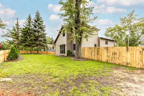 400 Clifton Drive Round Lake Park IL 60073