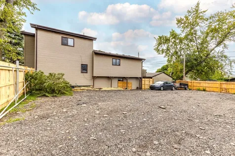 400 Clifton Drive Round Lake Park IL 60073