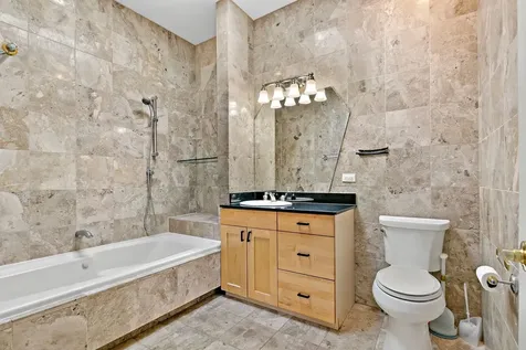 2151 West Race Avenue Chicago IL 60612