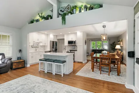 430 Amherst Lane Hoffman Estates IL 60169