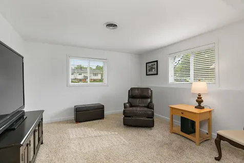 430 Amherst Lane Hoffman Estates IL 60169