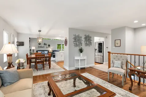 430 Amherst Lane Hoffman Estates IL 60169