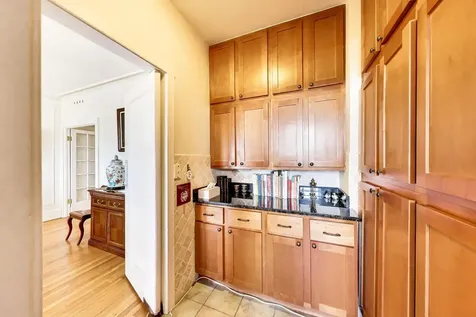 5000 South East End Avenue Chicago IL 60615