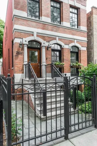 2635 North Marshfield Avenue Chicago IL 60614