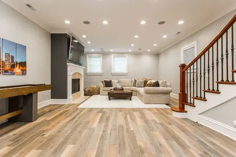 2635 North Marshfield Avenue Chicago IL 60614