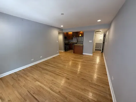 6954 North Greenview Avenue Chicago IL 60626