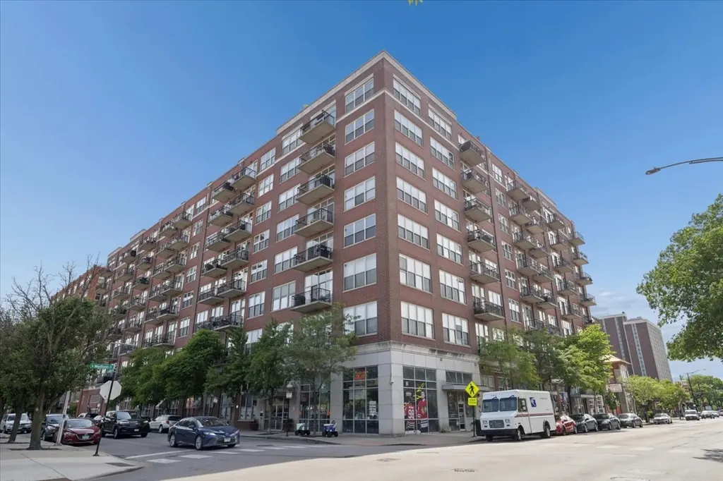 6 South Laflin Street Chicago IL 60607