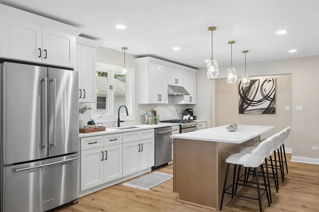 11S506 Whittington Lane Naperville IL 60564