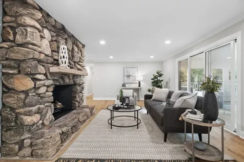 11S506 Whittington Lane Naperville IL 60564