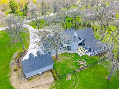 37132 North Black Velvet Lane Wadsworth IL 60083