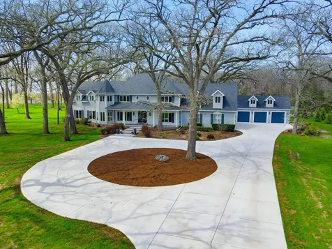 37132 North Black Velvet Lane Wadsworth IL 60083