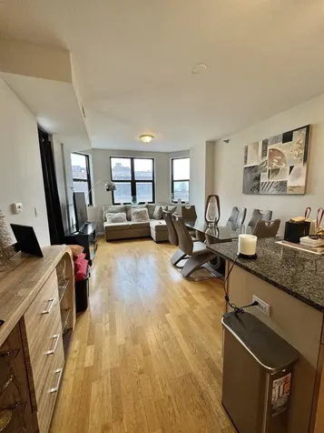 1464 South Michigan Avenue Chicago IL 60605