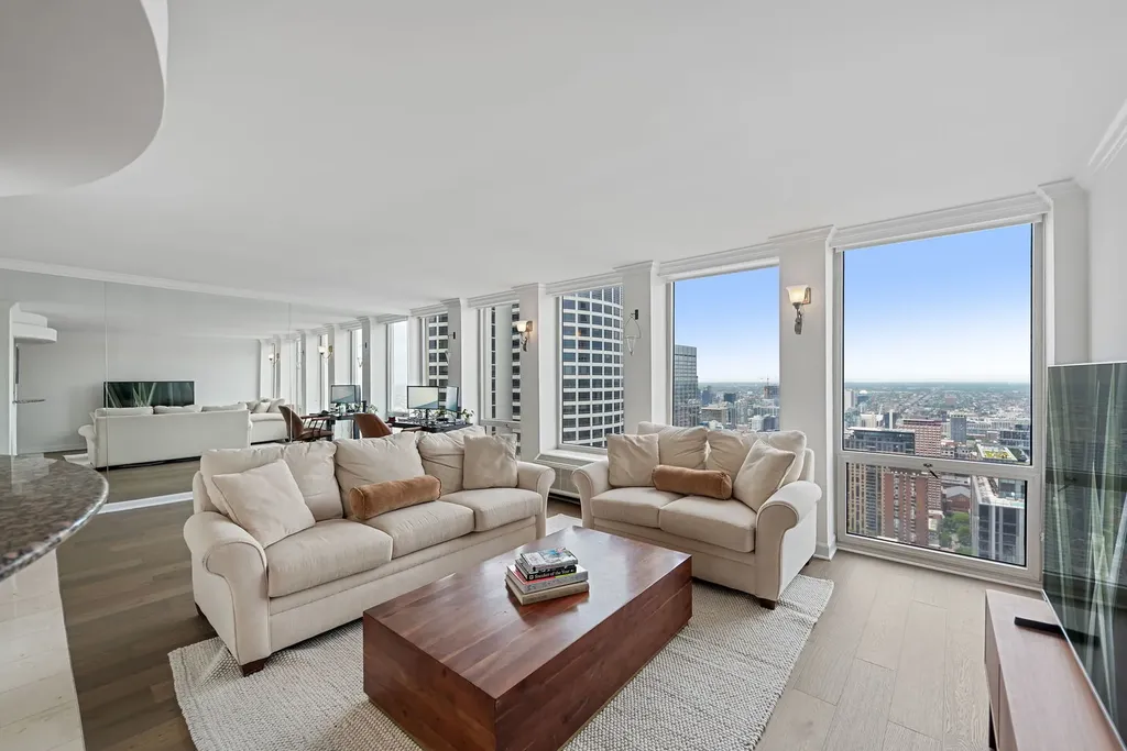 111 East Chestnut Street Chicago IL 60611