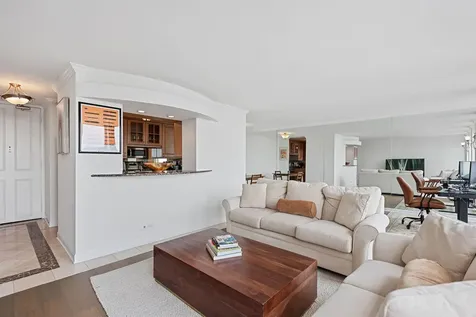 111 East Chestnut Street Chicago IL 60611