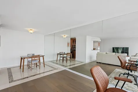 111 East Chestnut Street Chicago IL 60611