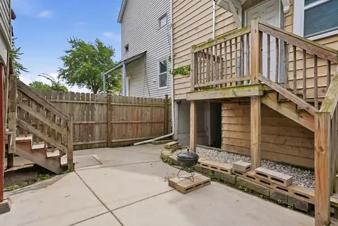 3056 East 87th Street Chicago IL 60617