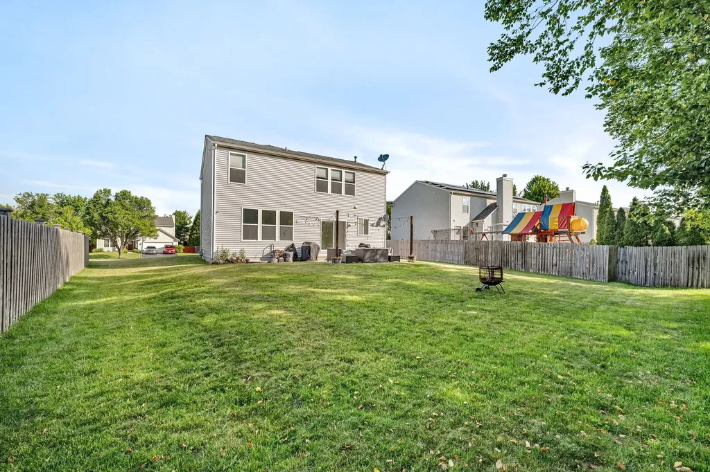 170 Holly Street Bolingbrook IL 60490