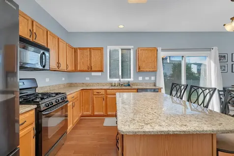 170 Holly Street Bolingbrook IL 60490