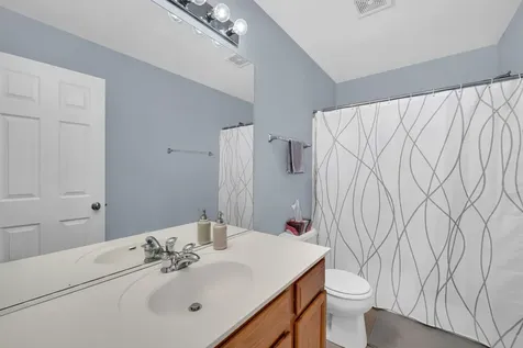 170 Holly Street Bolingbrook IL 60490