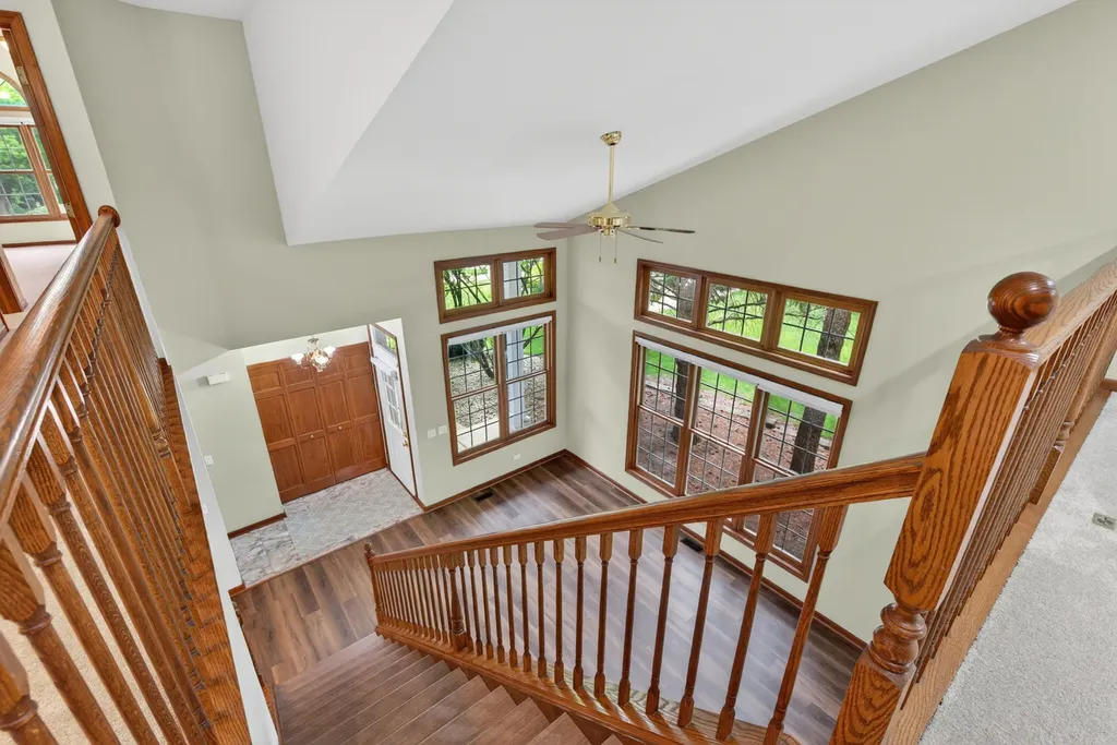 1572 Treeline Court Naperville IL 60565