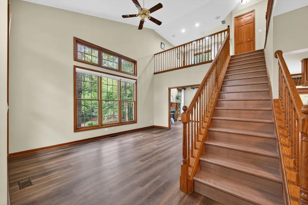 1572 Treeline Court Naperville IL 60565