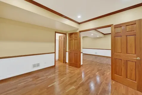 1572 Treeline Court Naperville IL 60565