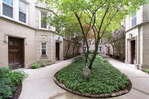 1445 West Elmdale Avenue Chicago IL 60660