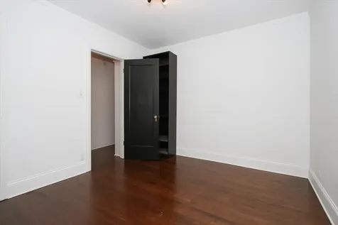 1445 West Elmdale Avenue Chicago IL 60660