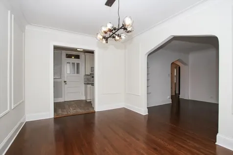 1445 West Elmdale Avenue Chicago IL 60660